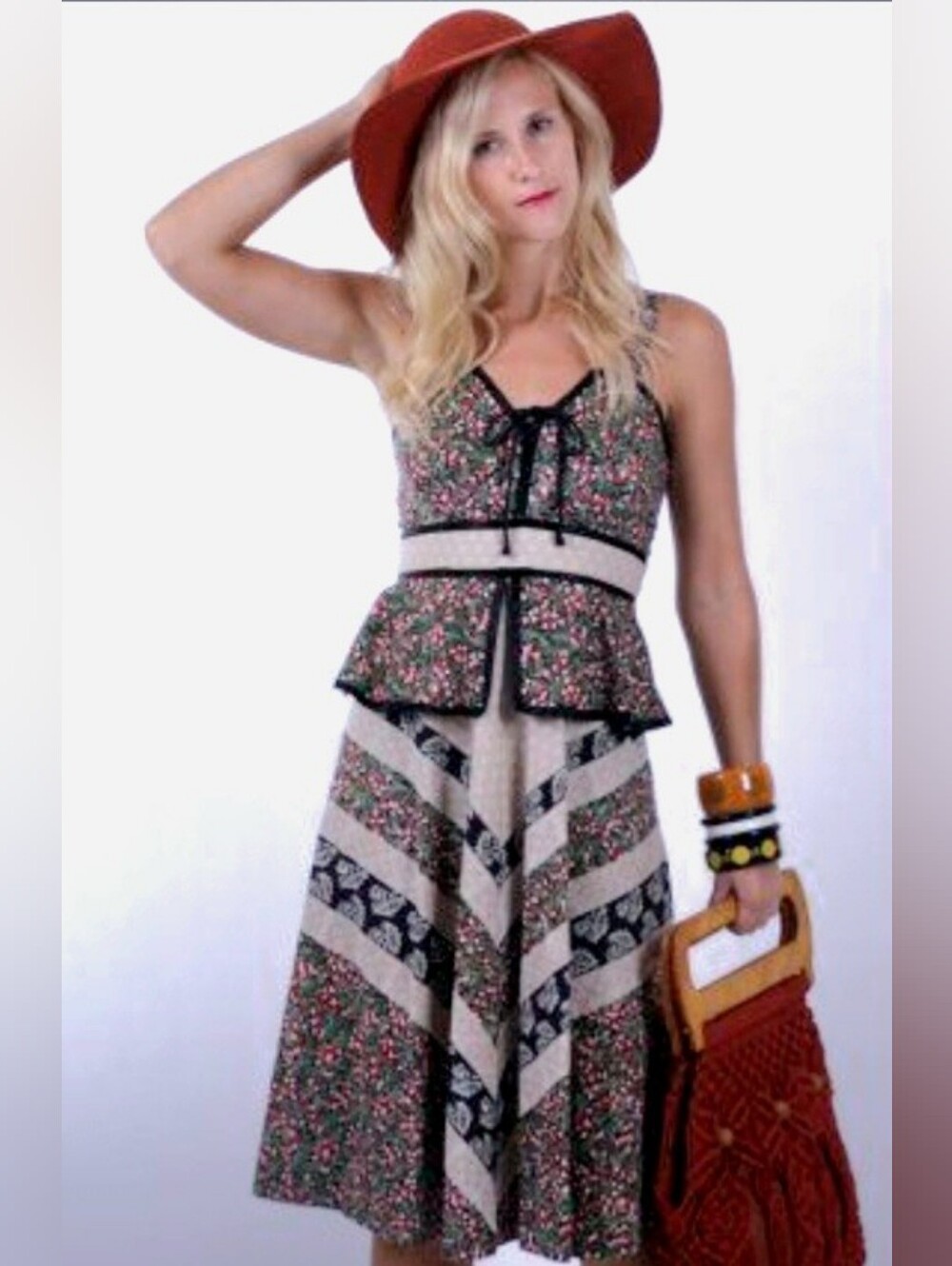 Vintage 70s Dress / 1970s Cotton Dress /Gunne Sax Hippie Floral Sun Dress